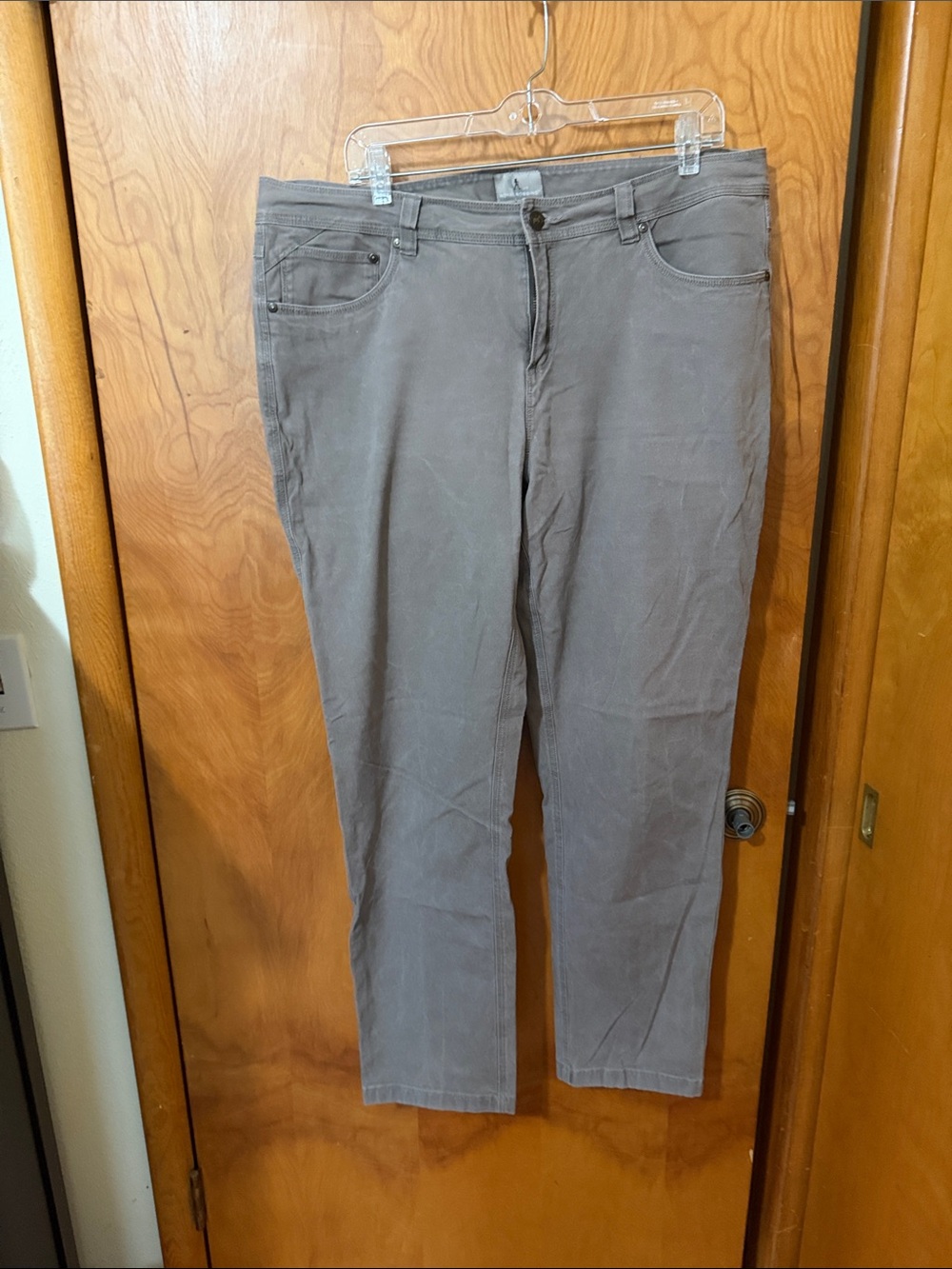 Royal Robbins Women's Straight-Leg pants size 16 brown/gray